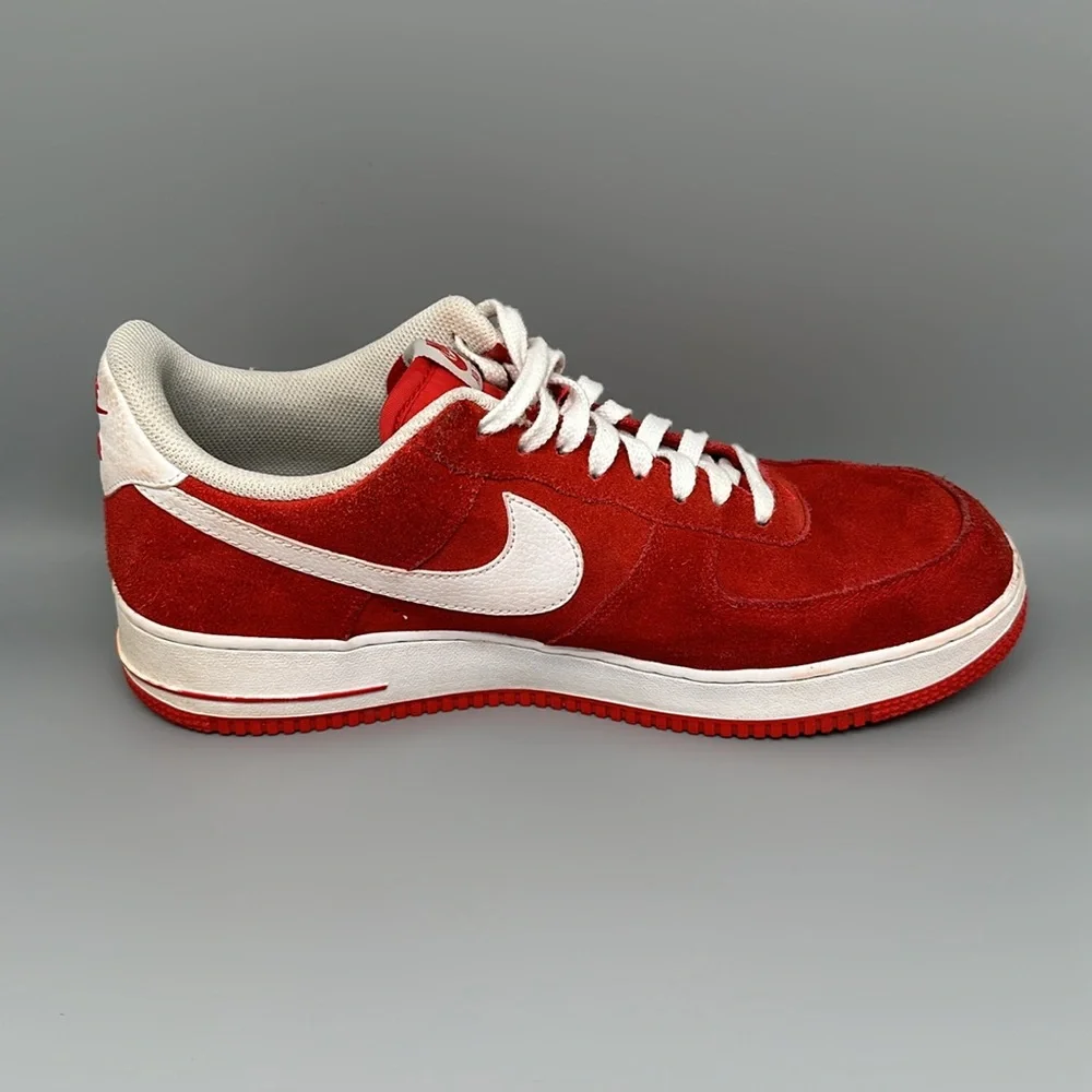 Nike Air Force 1 '07 University Red Suede Shoes Men’s Sz 10.5‎